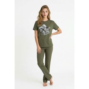Wade Hayes 2 XL Old Country Music Graphic Olive Green Crew Neck T-Shirt